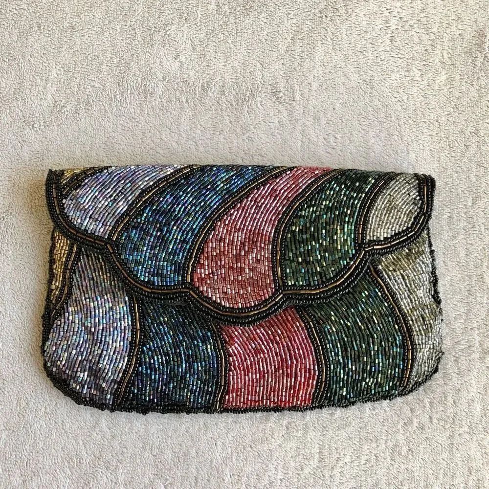 Vintage Beaded Minaudiére Clutch